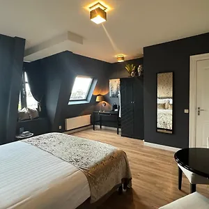  Bed & Breakfast Canal House The Tannery Netherlands