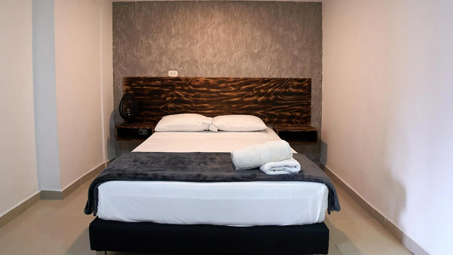 Farum Hotel Medellin