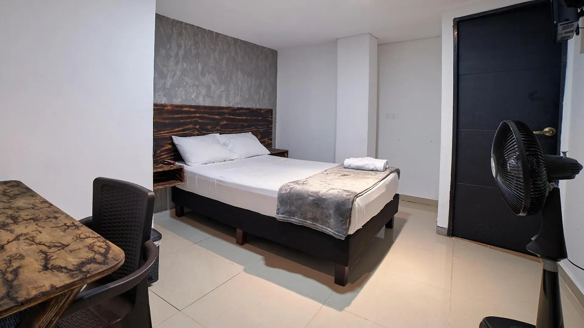 Farum Hotel Medellin