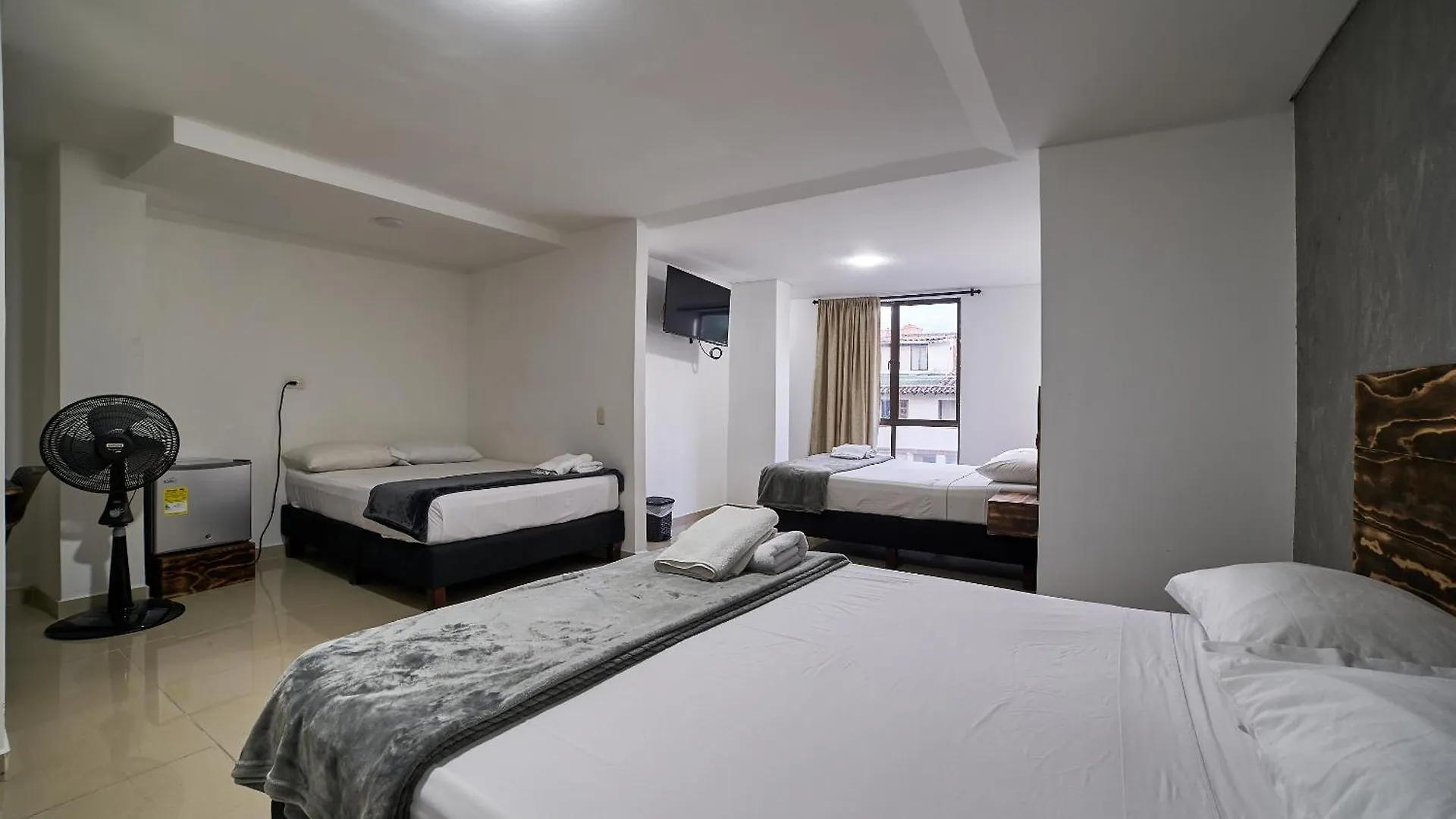 Farum Hotel Medellin